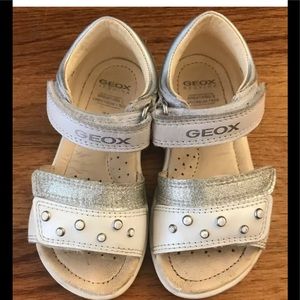 GEOX Respira B Verred baby girl leather sandals